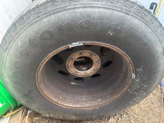 LT 275/70/R18 Used Tire