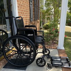 Drive Medical Silver Sport 2 Black Wheelchair 