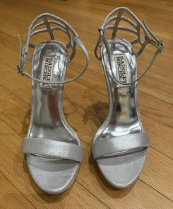 Badgley Mischka Silver Heels Shoes 