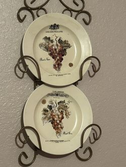 Kitchen Wall Grapes Plates Decor