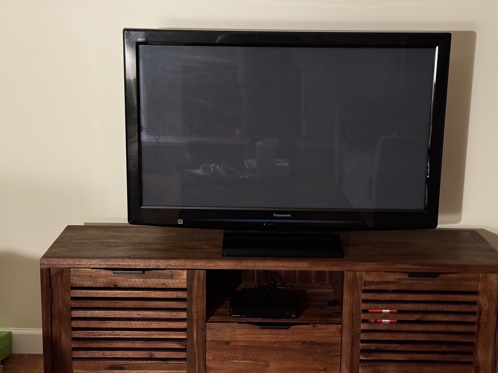 Panasonic 46” TV