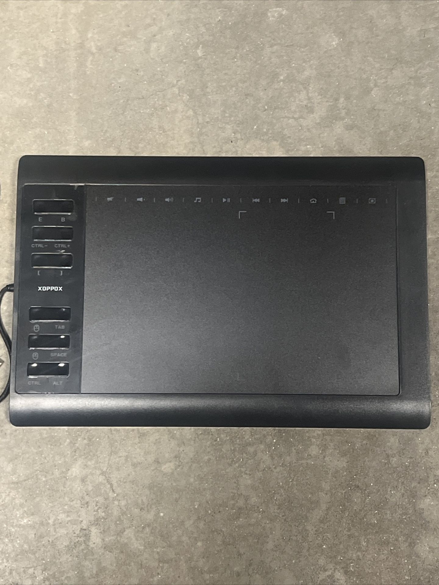 Xoppox Graphic Drawing Tablet Model: VIN1060Plus Battery Free Tablet (No Pen)