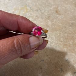 Topaz Whit Gold Ring