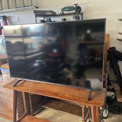 50in LG Smart TV Barely Used 