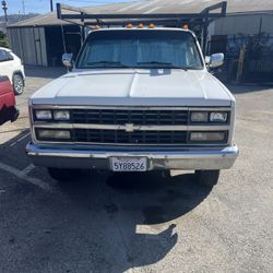 1989 Ford Chevrolet Flatbed Work Truck