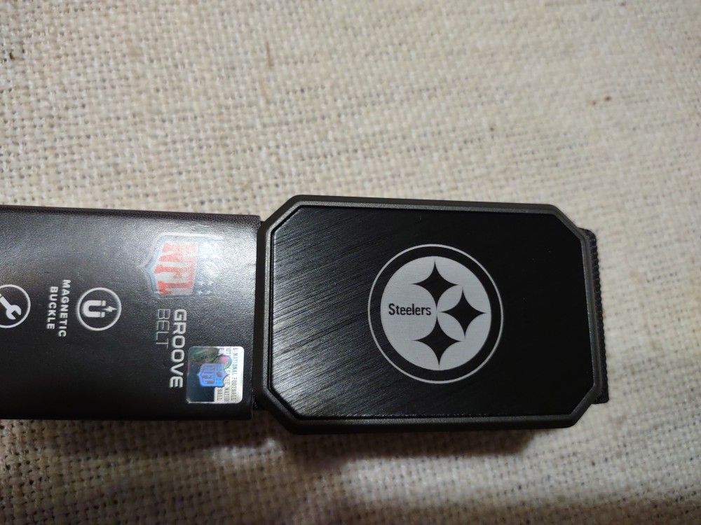 Steelers NFL Groove Life Belt (28"-32" waist)
