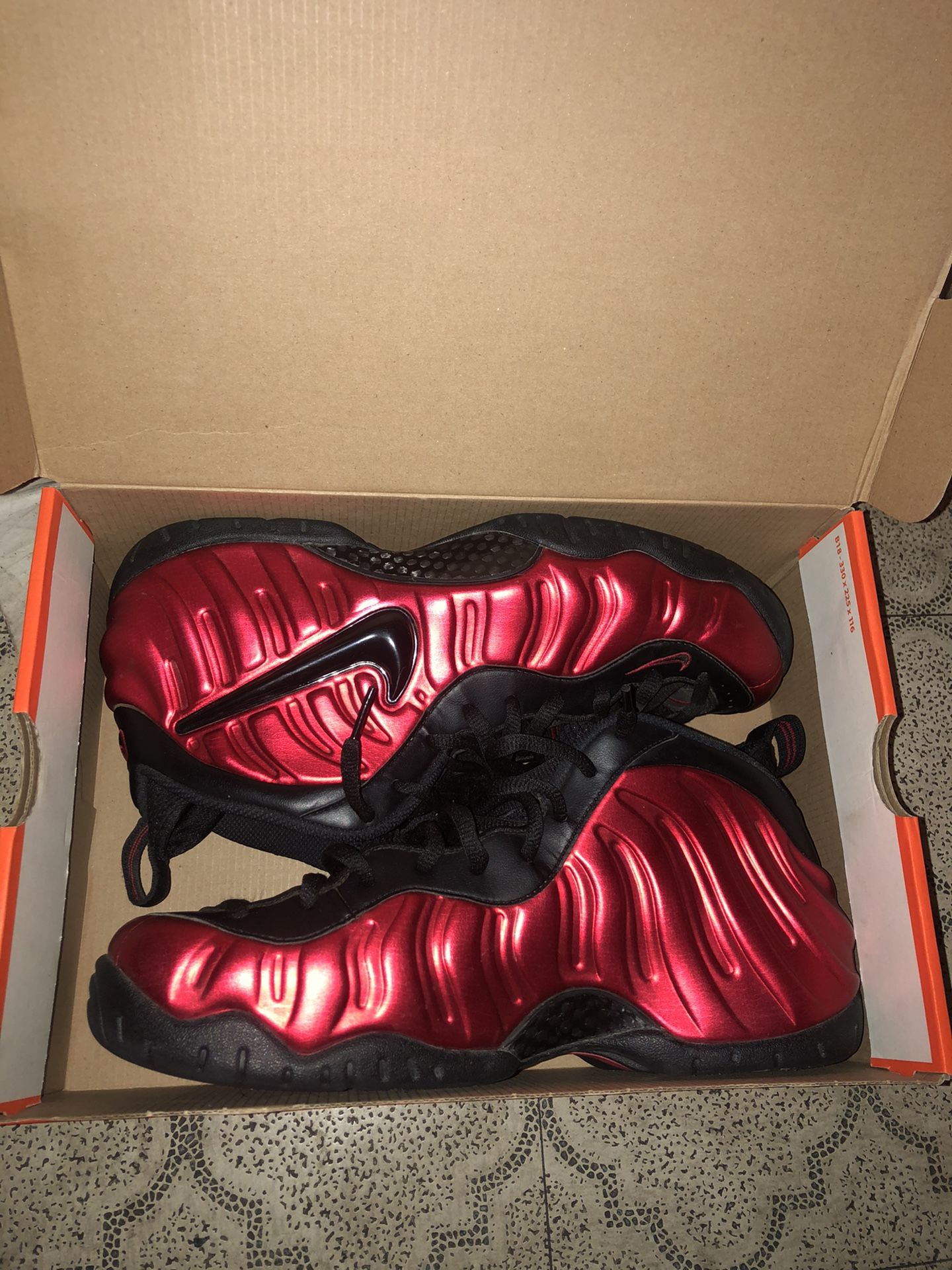 Nike Air University Red Foamposite