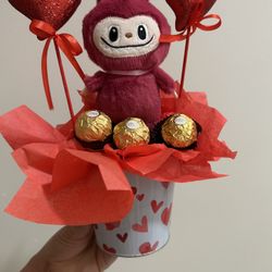 Hermoso Arreglo De Labubu Para  Esa Personita Especial 