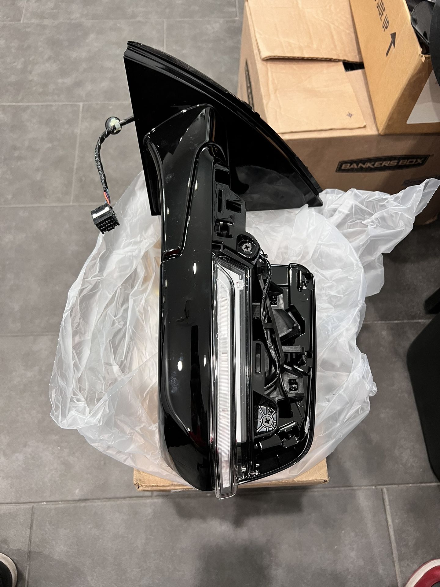 2020 - 2021 Traverse Driver Side Mirror No CAP