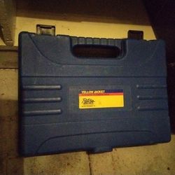 This is a Yellow Jacket ratchet tube bender kit. 
It creates smooth, consistent bends in 1/4" to 7/8" soft copper, aluminum, and light wall hydraulic 