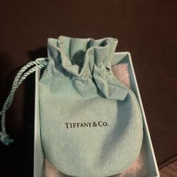 Tiffany & Co. Chain Link Heart tag
