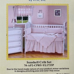 Baby crib set