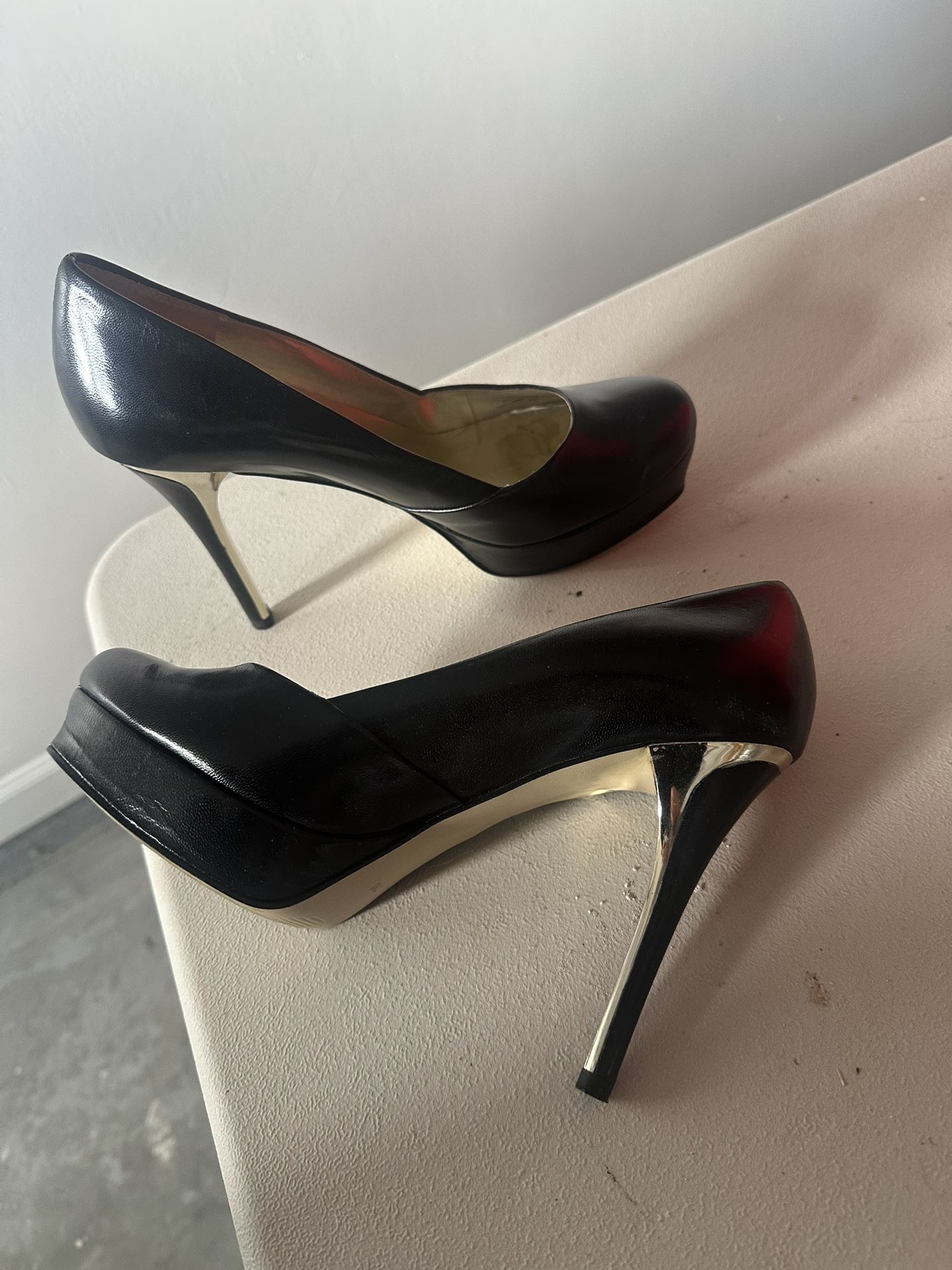 Guess Heels Shoes Size 7