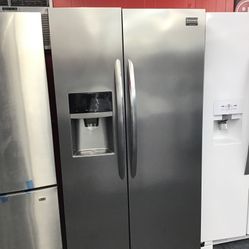 Frigidaire Gallery 25  Cu Ft Stainless Steel Side By Side Fridge. 1 year Warranty 