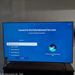 70" Samsung TV Like New
