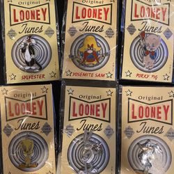 Original Looney Tunes Sylvester, Yosemite Sam, Porky Pig, Tweety,  Bugs Bunny, Daffy Duck - New
