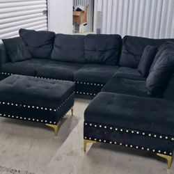 Living room Sectional Couch 