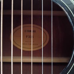 Yamaha guitar f335