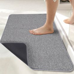 17X35 Grey Bathroom Rug