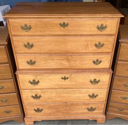 Vintage Solid Maple Dresser /  Chest of Drawers