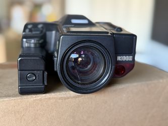 Ricoh Mirai 35mm film camera - vintage