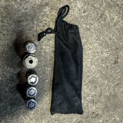 Honda/Acura Locking Lug Nuts 