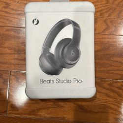 Beats Studio Pro 