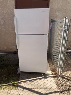 Magic Chef Refrigerator