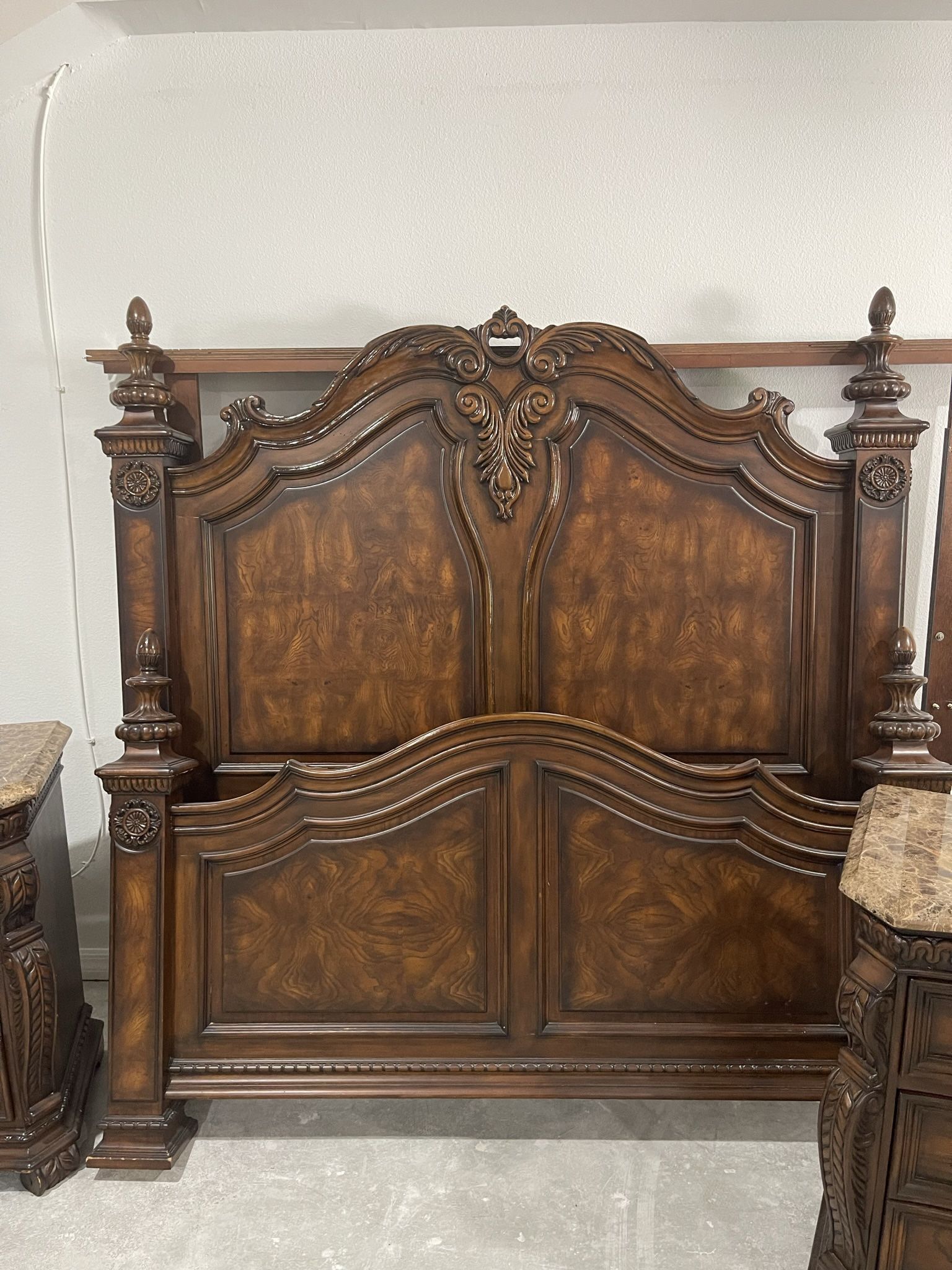 Queen Bed Furniture
