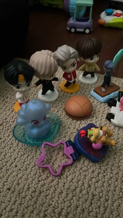 McDonald’s happy meal toys