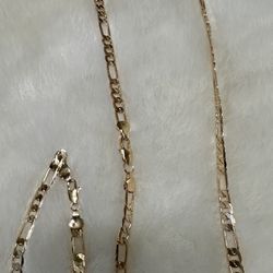 Necklace And Brazalete.  $75 Good Quality Gold Plated. 
