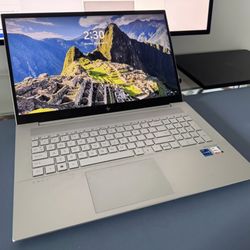 HP ENVY 17 Laptop - Excellent Condition