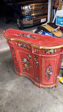 Credenza