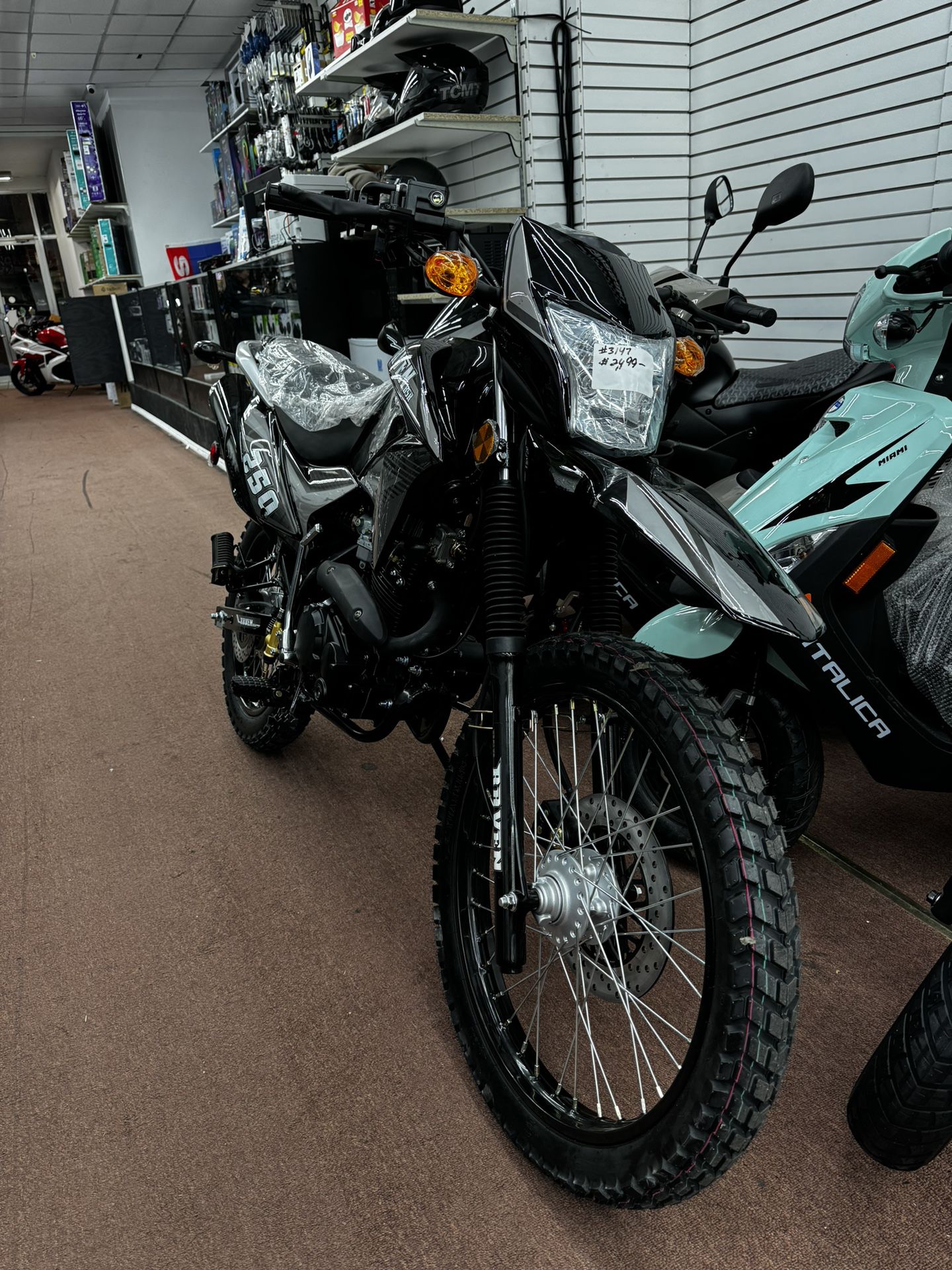Brand New Dirt Bike 250cc Raven 