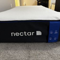 2 Twin Mattresses