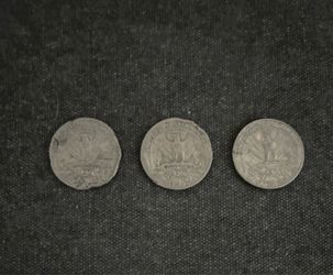 1977 Quarters Multiple errors here cuds and strike through