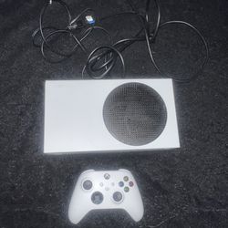 Xbox series S  wit 1tb storage