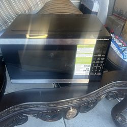 Microwave  Brand New