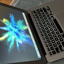 Apple MacBook Air 13” Core I5 4GB RAM 128GB SSD $175