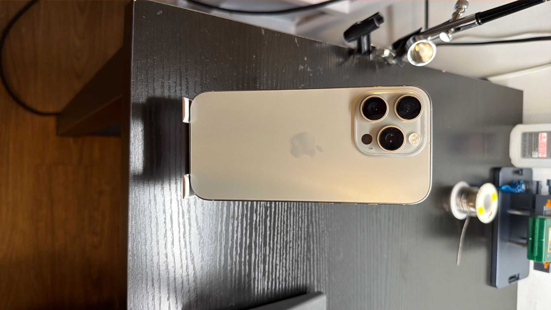 iPhone 16 Pro Unlocked