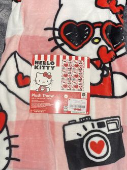 Hello Kitty Valentines Blanket