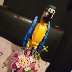 Exotic Parrot Lego