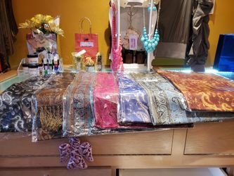 New Pashmina Shawls and Scarves