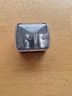 E.L.F. Makeup Sharpener $1