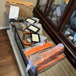 21000 Lumen LED work Light with stand. 