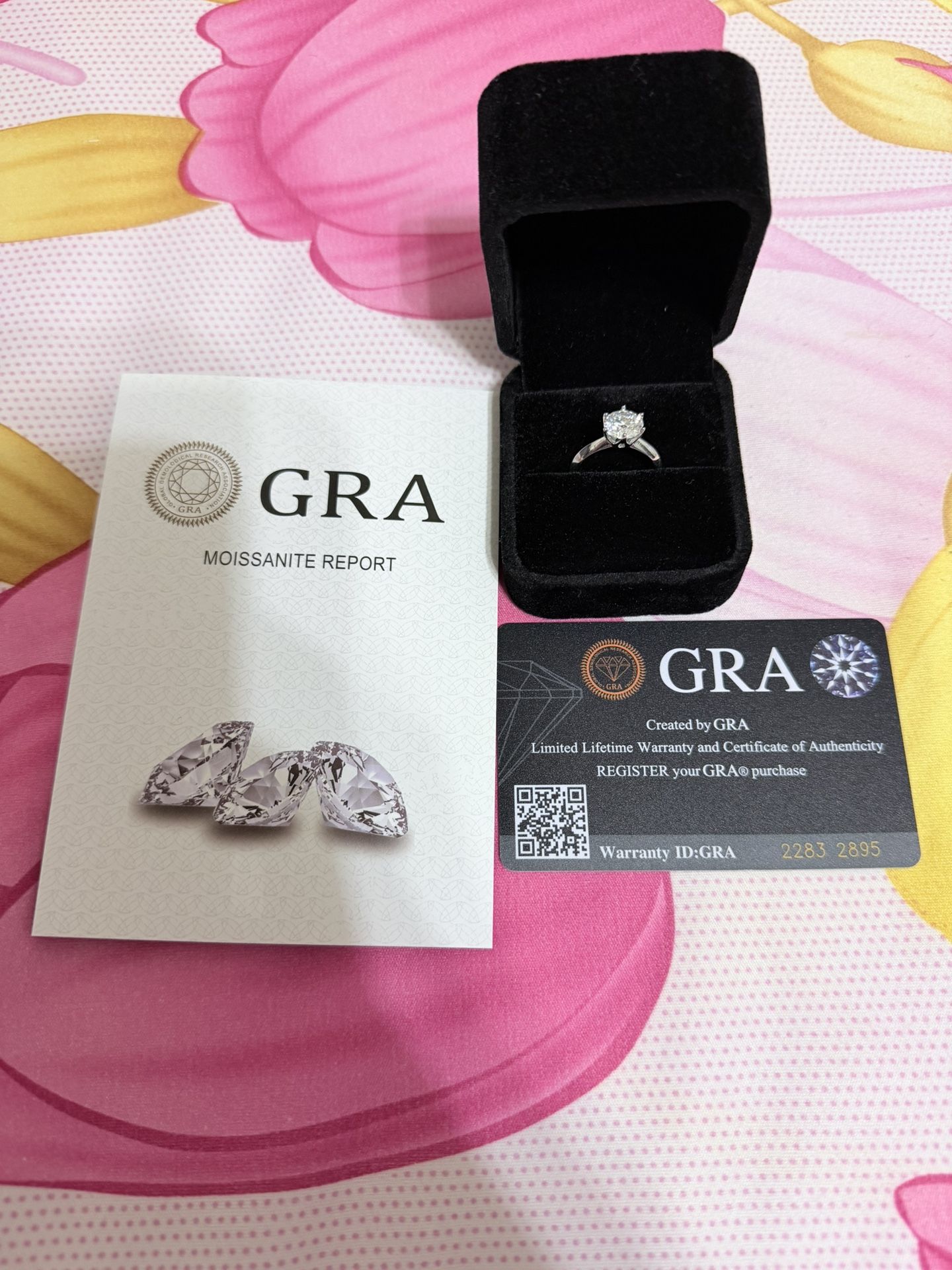 VVS1 D 2ct Mojssanite Adjustable Stud Ring