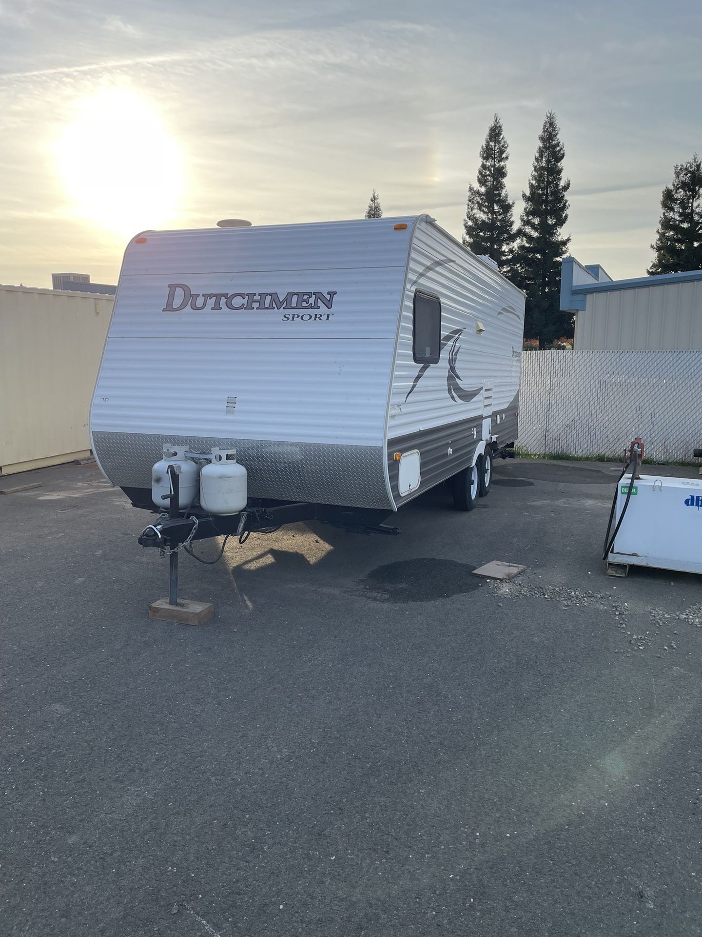 2011 Dutchmen Sport 25F