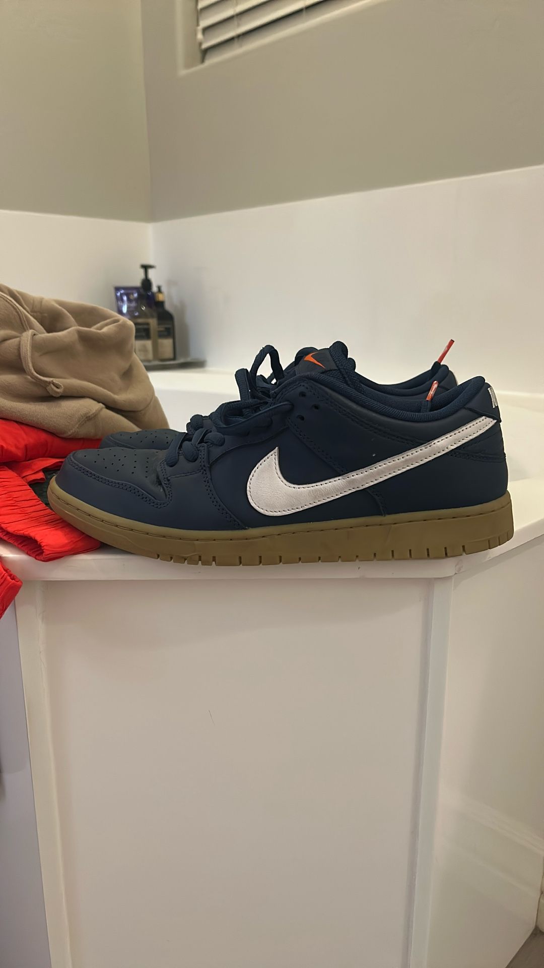 Nike Dunk Navy Gum Low
