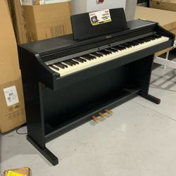 Roland Piano