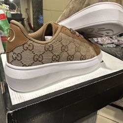 Suit size medium/Large